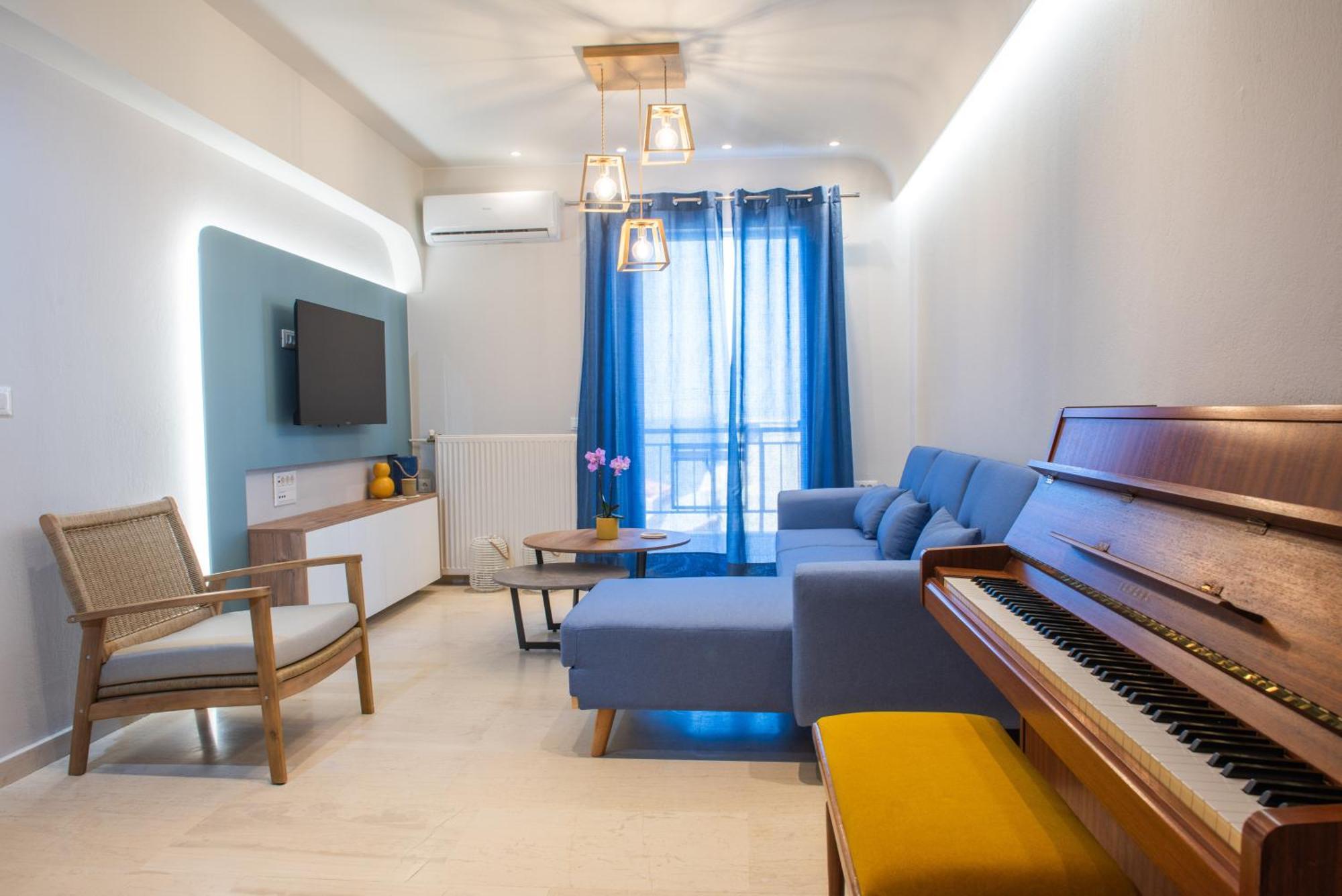 Apartament Centre With Sea View *